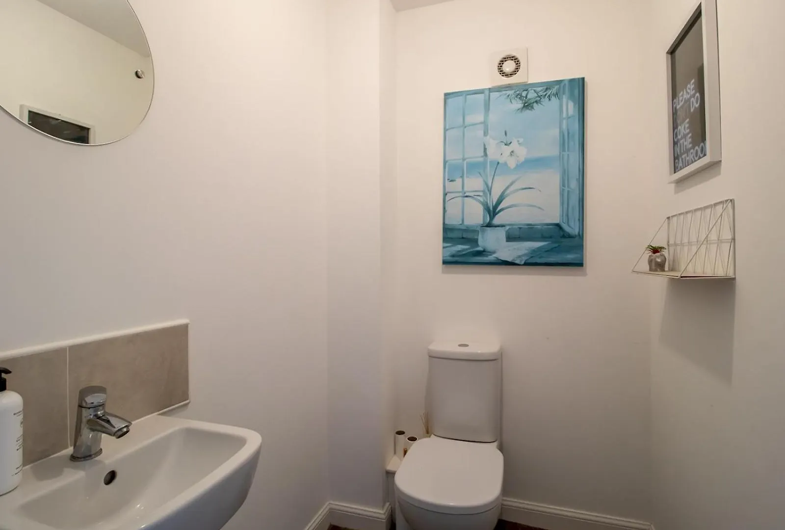 Pass The Keys Stunning Newcastle Home Holiday home